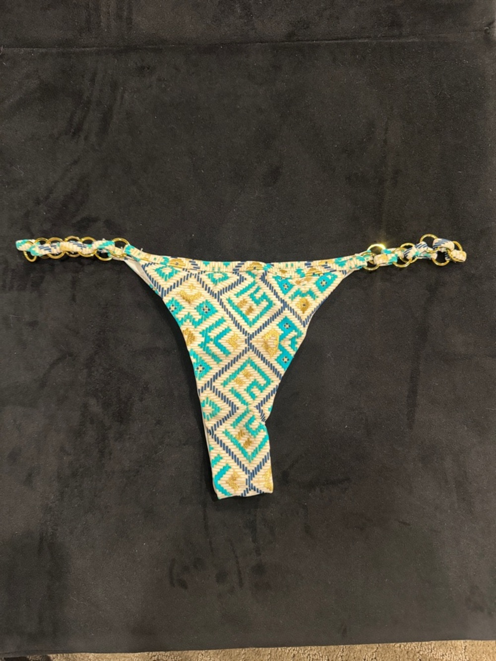 Beach Bunny Tong Bottom